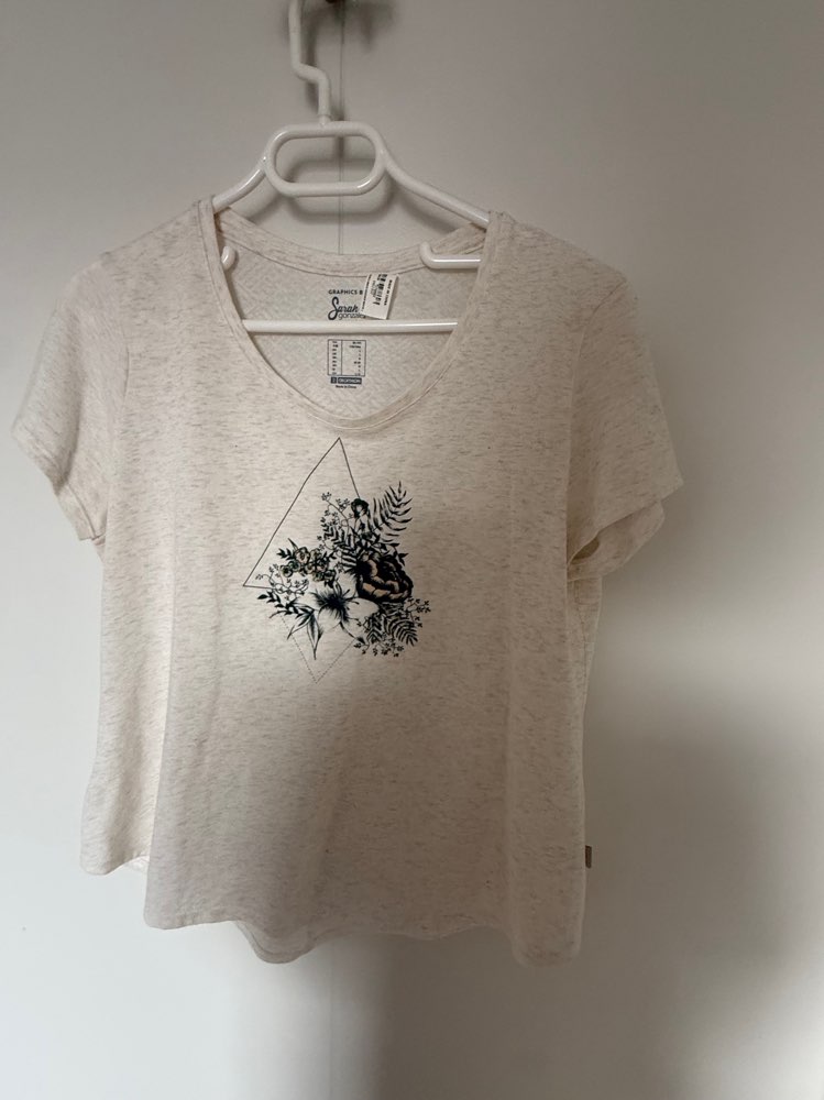 Ullarbolur ónotuð flík