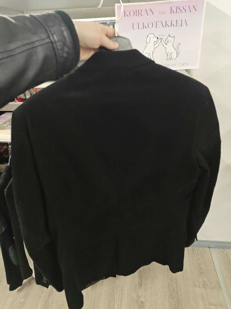 H&M musta vakosamettijakku, 46