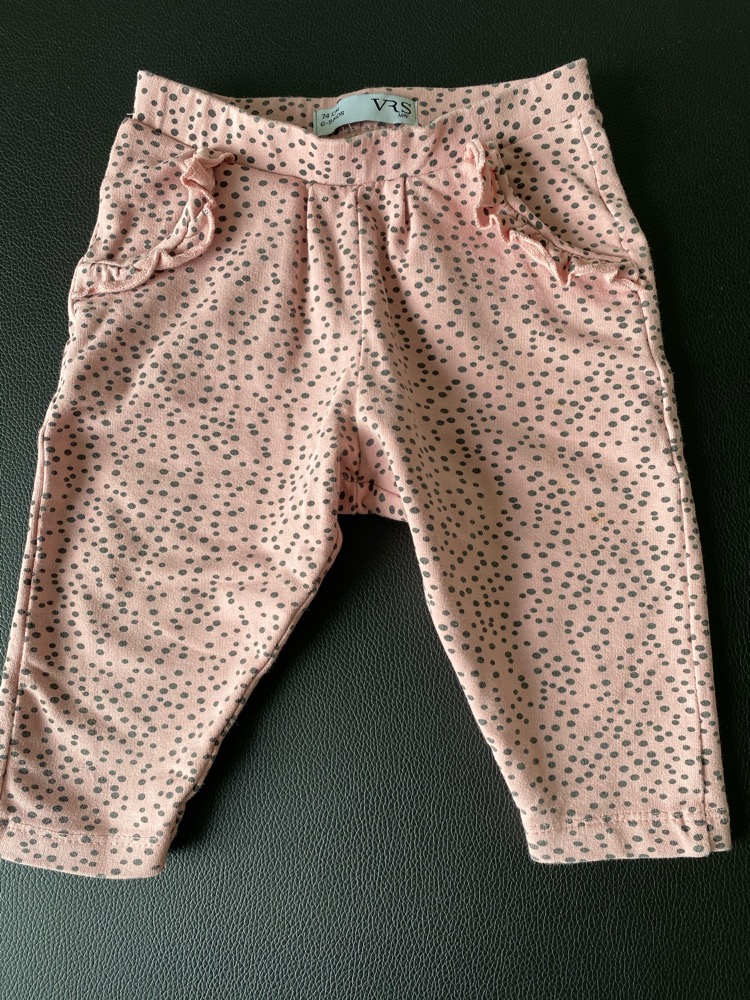 Lyserøde bukser med prikker, VRS,74